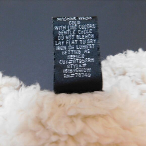 Woman's Vest Wet Seal Faux Shearling Short Gray Faux Suede Fabric  Sz. L - Picture 5 of 6